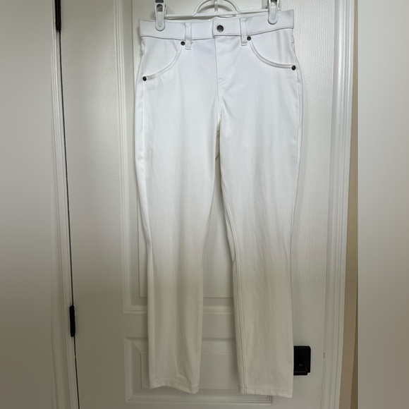 HUE white denim leggings-super stretch and soft-elastic waistband-Size S US - Picture 10 of 12